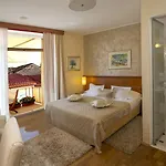 Royal 4*