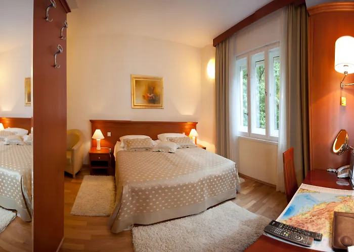 皇家套房酒店 住宿加早餐酒店 斯普利特