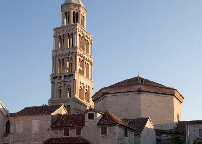 住宿加早餐酒店 皇家套房酒店