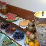 ロイヤル スイーツ 4*