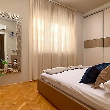 Panzió Royal Split