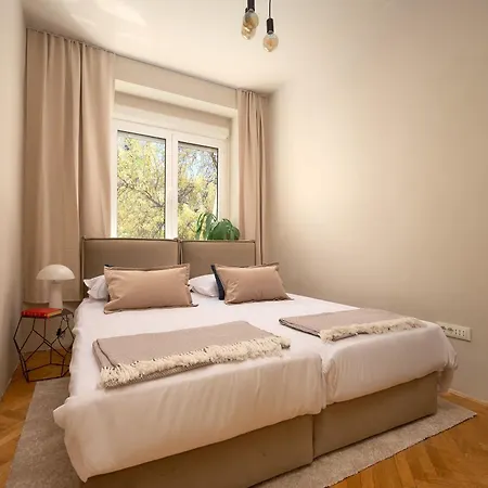 Royal Oda ve Kahvaltı