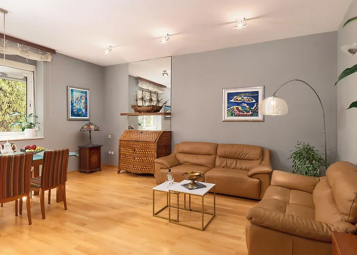 Frühstückspension Royal 4*