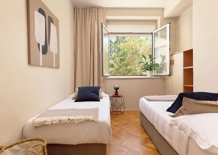 Royal Frühstückspension Split