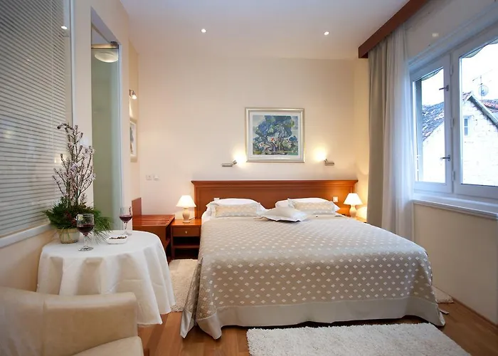 Frühstückspension Royal 4*